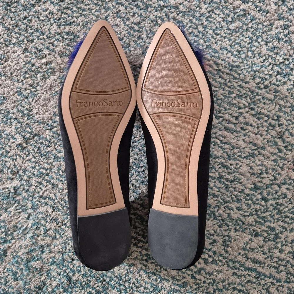 Franco Sarto Sukie Black Suede Flats Pom Pom Accent Pointed Toe Womens Sz 5.5 M